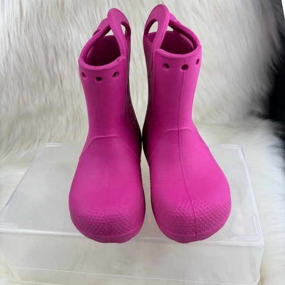 CROCS Vibrant Pink Kids Rain Boots Size C10 - Picture 1 of 9